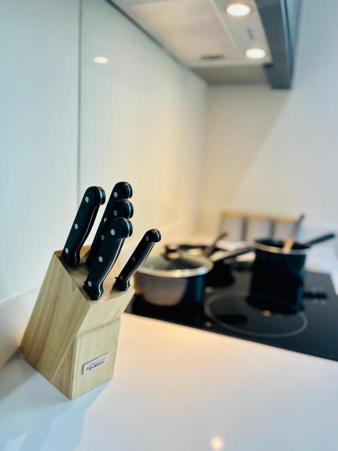 מנצ'סטר Stylish Studio Apartment Near To Old Trafford Stadium מראה חיצוני תמונה